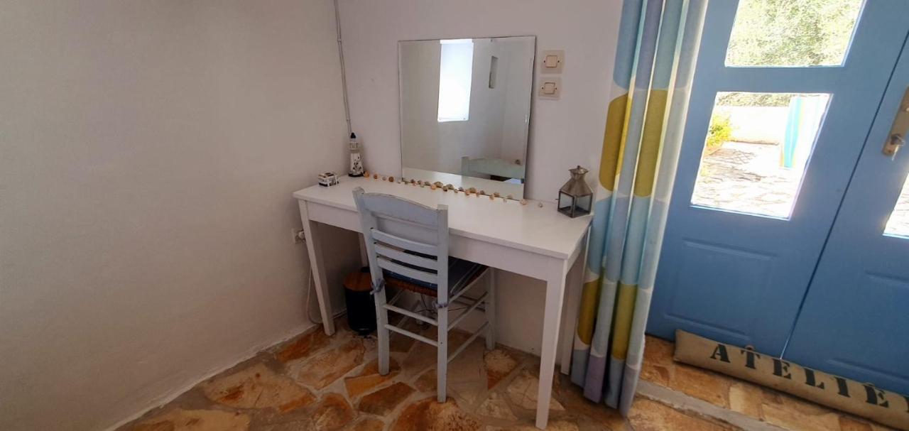 Maison Charme Avec Piscine Privee, Pres De La Mer A Sappounakeika, Tyros Sapounakeika 外观 照片