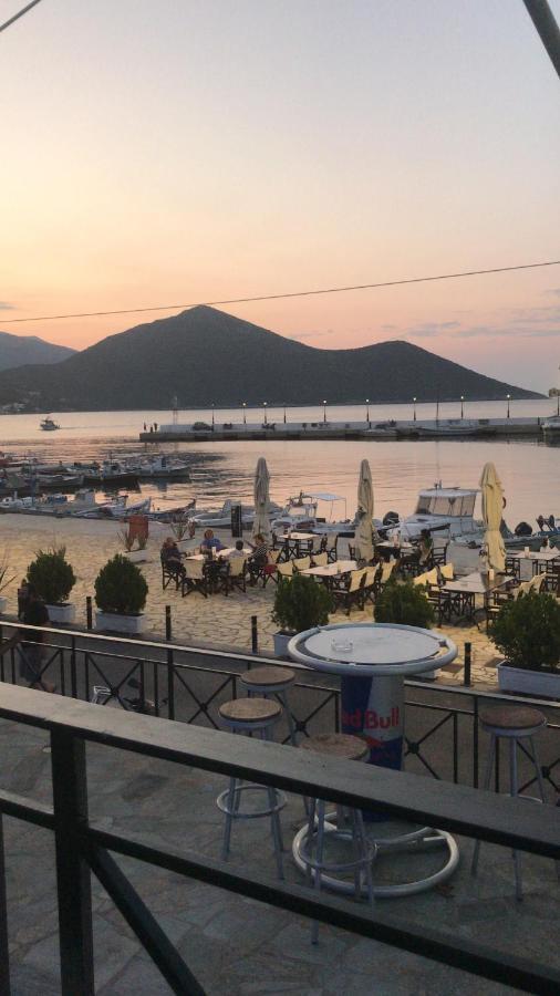 Maison Charme Avec Piscine Privee, Pres De La Mer A Sappounakeika, Tyros Sapounakeika 外观 照片