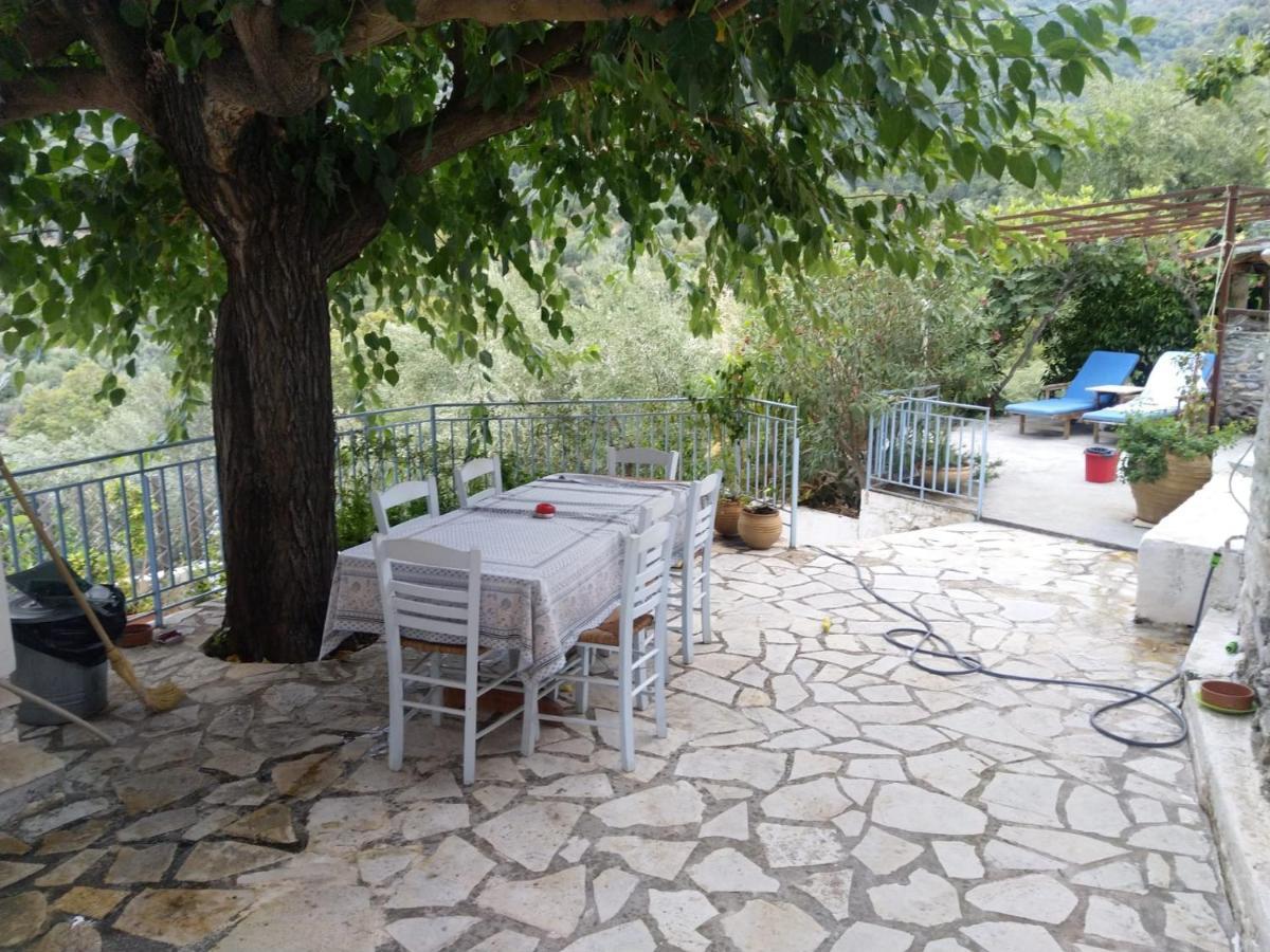 Maison Charme Avec Piscine Privee, Pres De La Mer A Sappounakeika, Tyros Sapounakeika 外观 照片